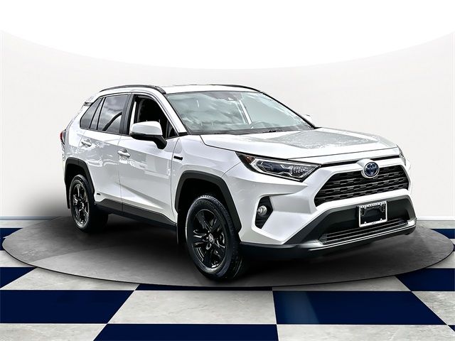 2021 Toyota RAV4 Hybrid XLE