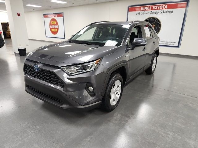 2021 Toyota RAV4 Hybrid XLE