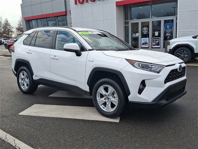 2021 Toyota RAV4 Hybrid XLE