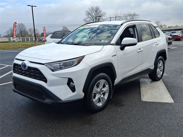 2021 Toyota RAV4 Hybrid XLE