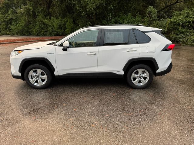 2021 Toyota RAV4 Hybrid XLE