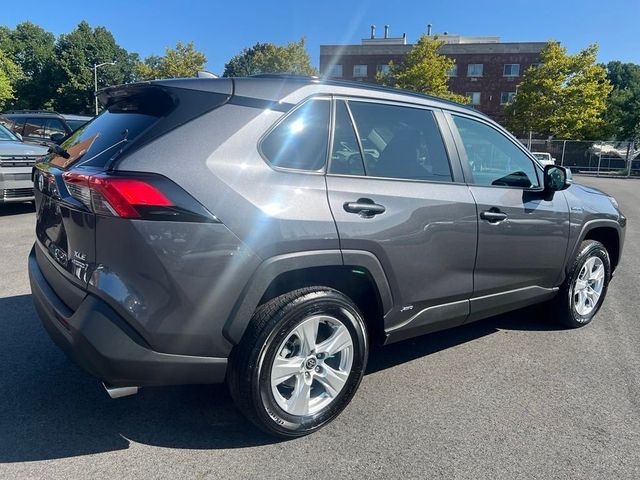 2021 Toyota RAV4 Hybrid XLE