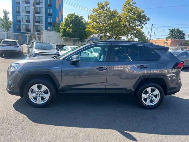 2021 Toyota RAV4 Hybrid XLE