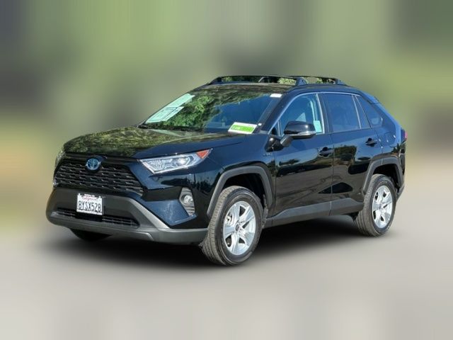 2021 Toyota RAV4 Hybrid XLE