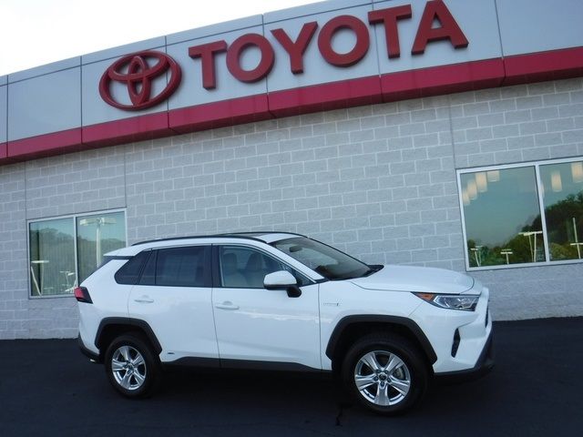 2021 Toyota RAV4 Hybrid XLE