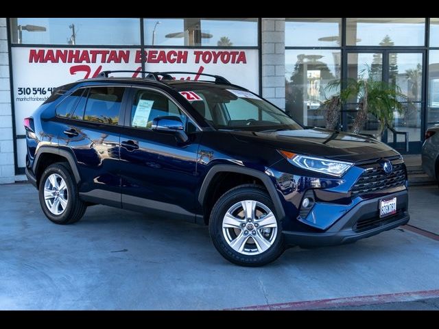 2021 Toyota RAV4 Hybrid XLE