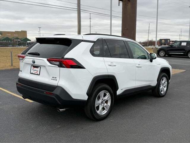 2021 Toyota RAV4 Hybrid XLE