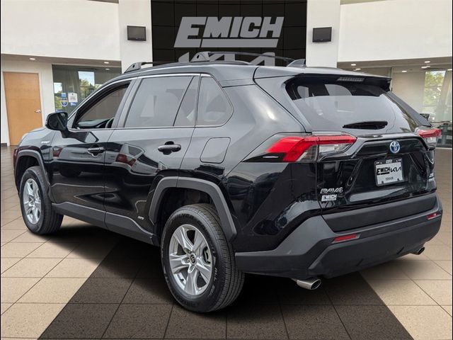 2021 Toyota RAV4 Hybrid XLE