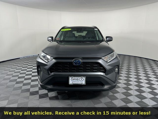 2021 Toyota RAV4 Hybrid XLE