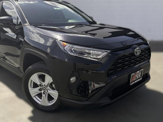 2021 Toyota RAV4 Hybrid XLE