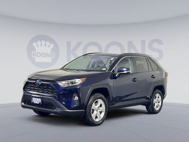 2021 Toyota RAV4 Hybrid XLE