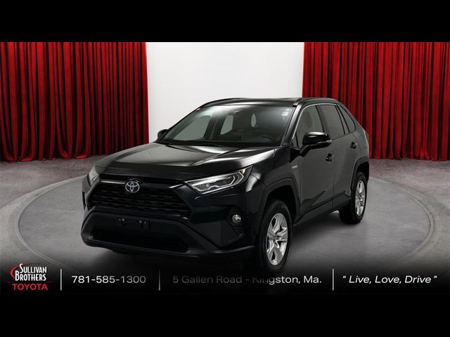 2021 Toyota RAV4 Hybrid XLE