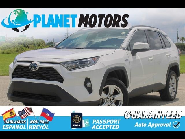 2021 Toyota RAV4 Hybrid XLE