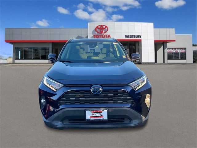 2021 Toyota RAV4 Hybrid XLE