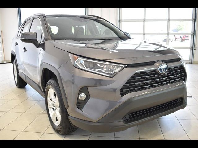 2021 Toyota RAV4 Hybrid XLE