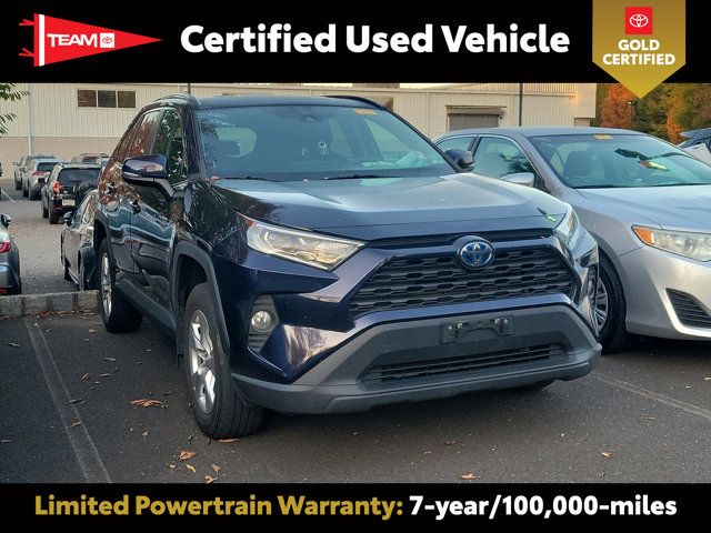 2021 Toyota RAV4 Hybrid XLE