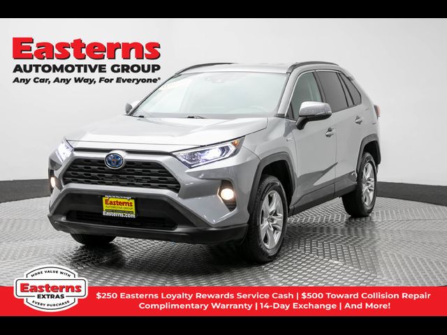 2021 Toyota RAV4 Hybrid XLE