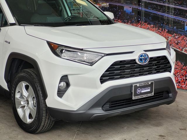 2021 Toyota RAV4 Hybrid XLE