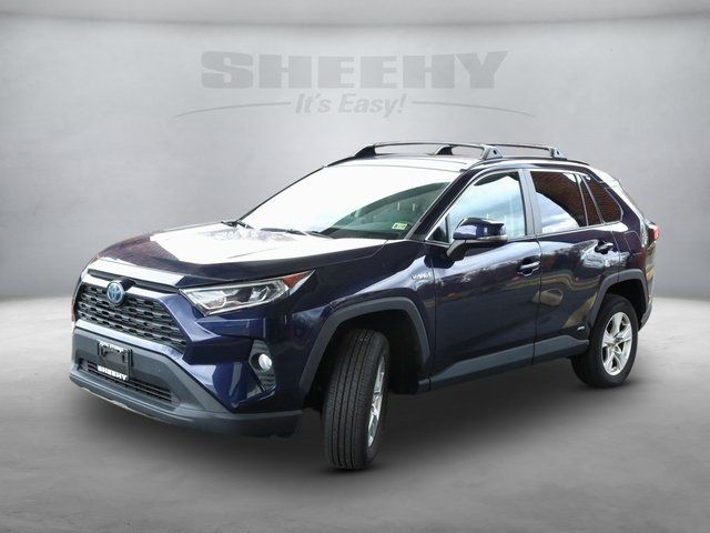 2021 Toyota RAV4 Hybrid XLE