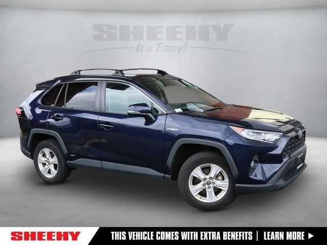 2021 Toyota RAV4 Hybrid XLE