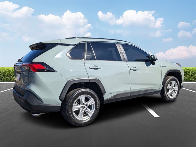 2021 Toyota RAV4 Hybrid XLE