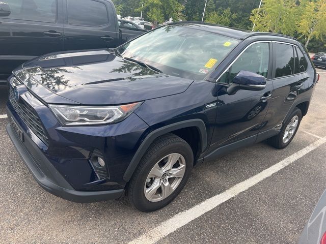 2021 Toyota RAV4 Hybrid XLE