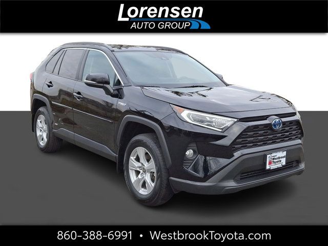 2021 Toyota RAV4 Hybrid XLE