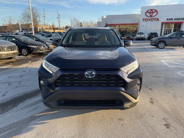 2021 Toyota RAV4 Hybrid XLE