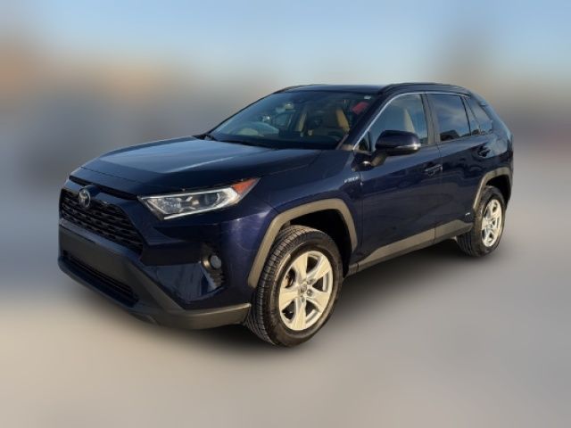 2021 Toyota RAV4 Hybrid XLE