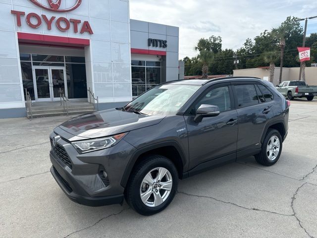 2021 Toyota RAV4 Hybrid XLE