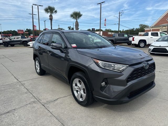 2021 Toyota RAV4 Hybrid XLE