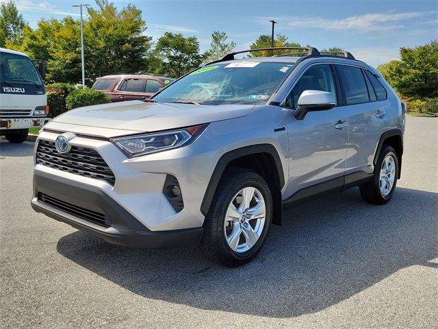 2021 Toyota RAV4 Hybrid XLE