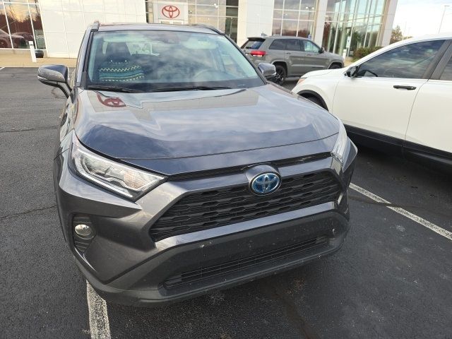 2021 Toyota RAV4 Hybrid XLE