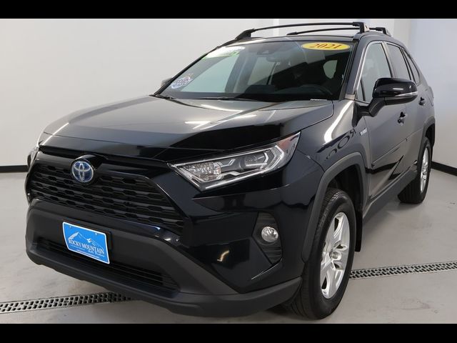 2021 Toyota RAV4 Hybrid XLE