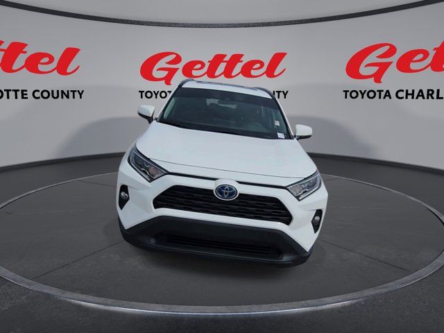 2021 Toyota RAV4 Hybrid XLE