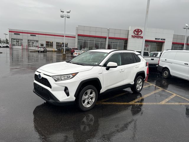 2021 Toyota RAV4 Hybrid XLE