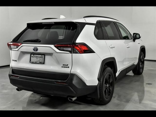 2021 Toyota RAV4 Hybrid XLE