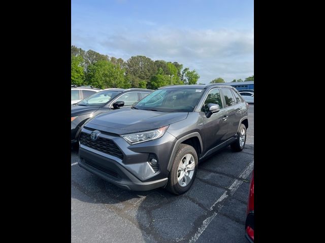 2021 Toyota RAV4 Hybrid XLE