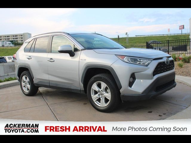 2021 Toyota RAV4 Hybrid XLE