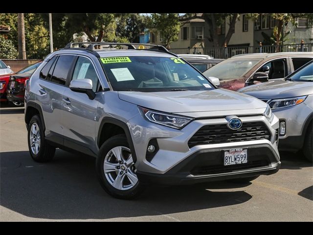 2021 Toyota RAV4 Hybrid XLE