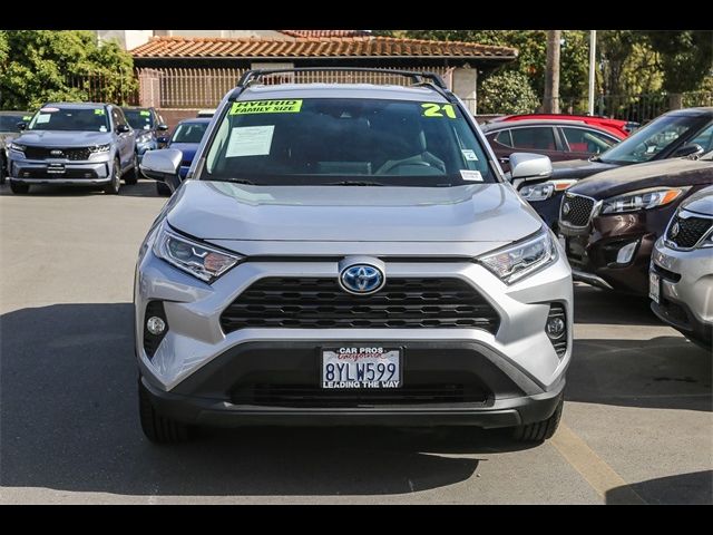 2021 Toyota RAV4 Hybrid XLE