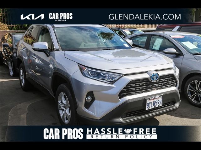 2021 Toyota RAV4 Hybrid XLE