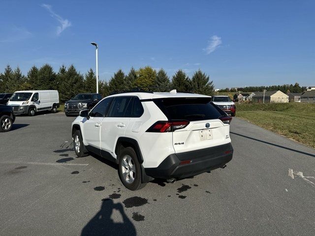 2021 Toyota RAV4 Hybrid XLE