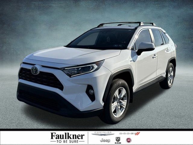 2021 Toyota RAV4 Hybrid XLE