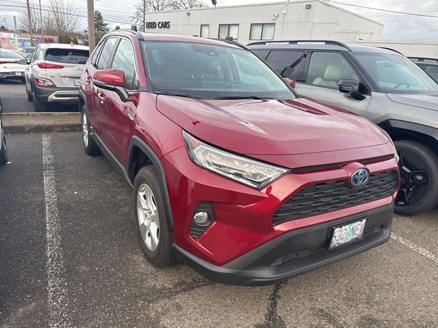 2021 Toyota RAV4 Hybrid XLE