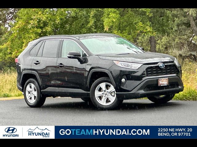 2021 Toyota RAV4 Hybrid XLE