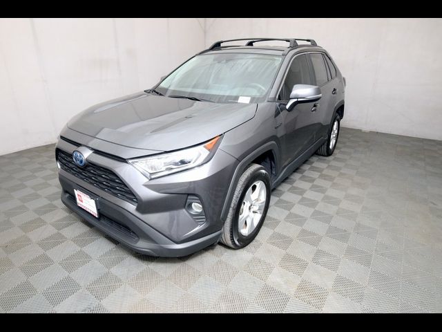 2021 Toyota RAV4 Hybrid XLE