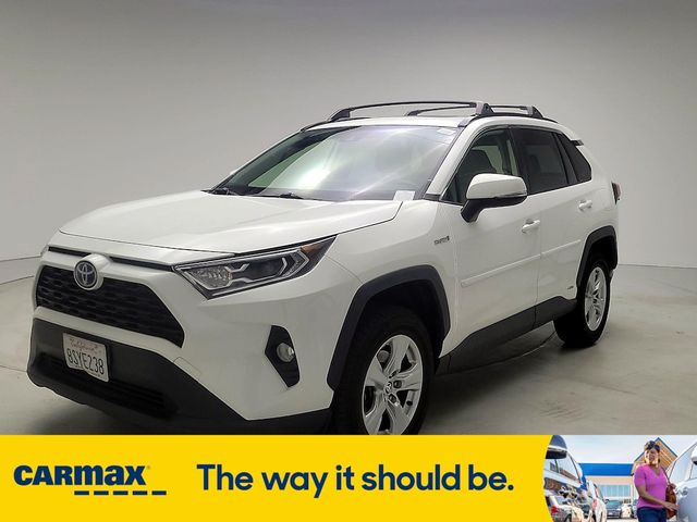 2021 Toyota RAV4 Hybrid XLE