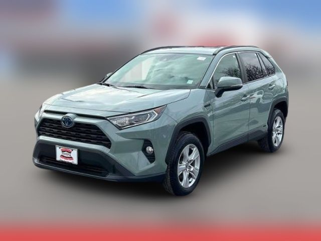 2021 Toyota RAV4 Hybrid XLE