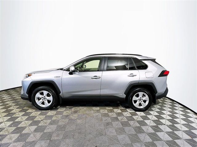 2021 Toyota RAV4 Hybrid XLE